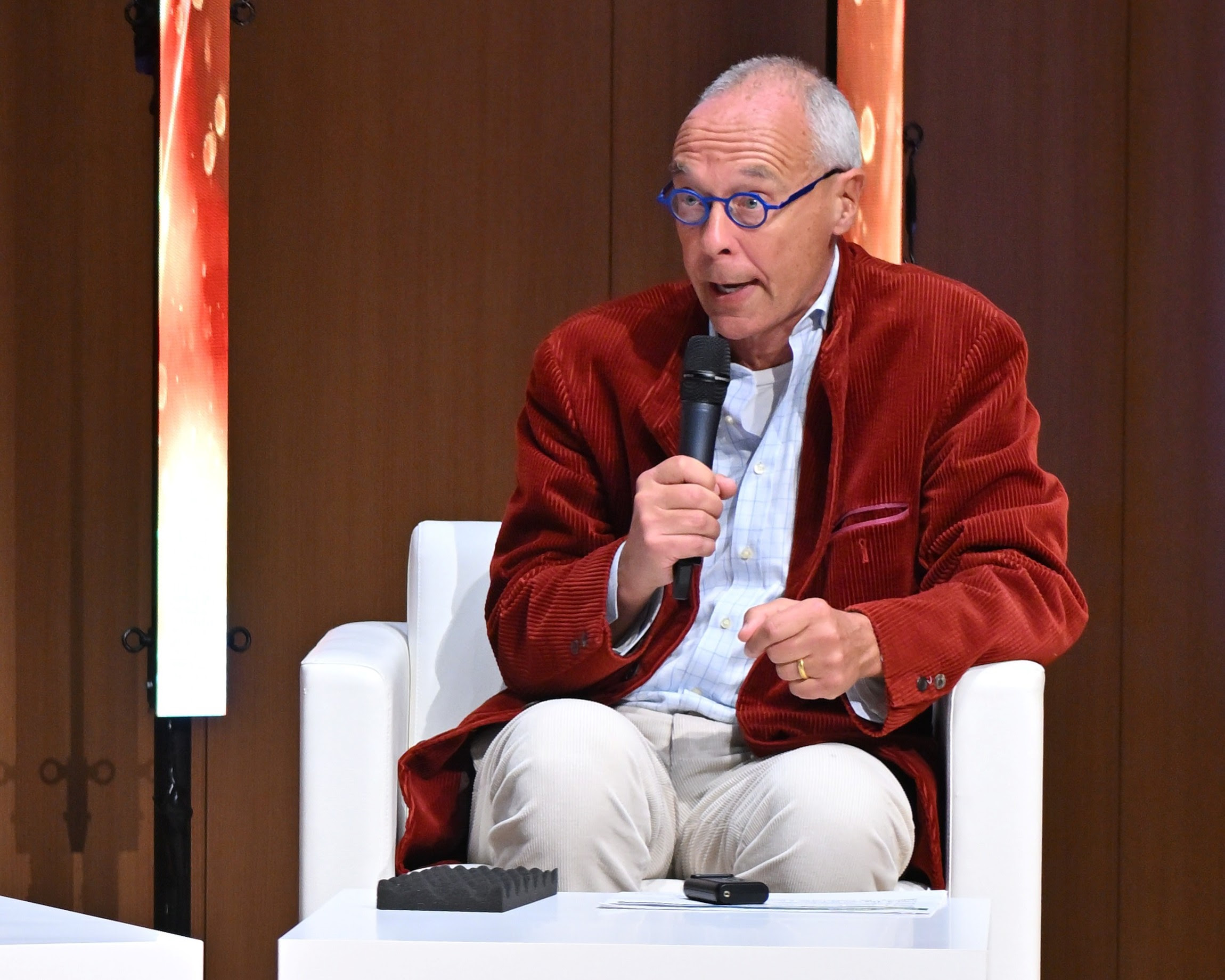 Interview: Strengthening the Foundation for Tokyo-Paris Financial Cooperation